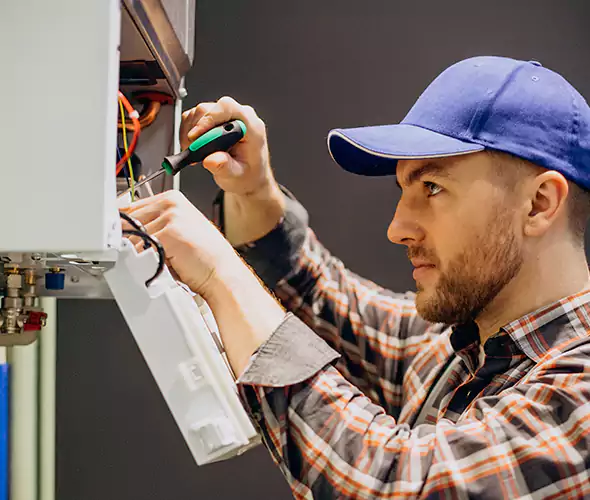 Expert Plumber for Tankless Water Heater Maintenance in San Joaquin, CA: Schedule Professional Maintenance Services with Us