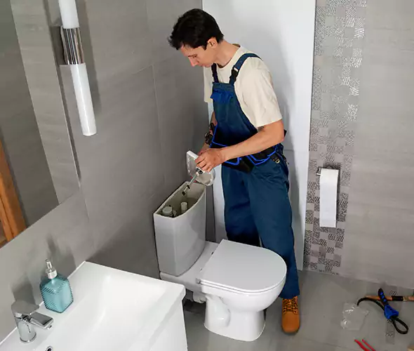 Expert Plumber for Toilet Repair in San Joaquin, CA: Schedule Affordable Toilet Repair Services with Us