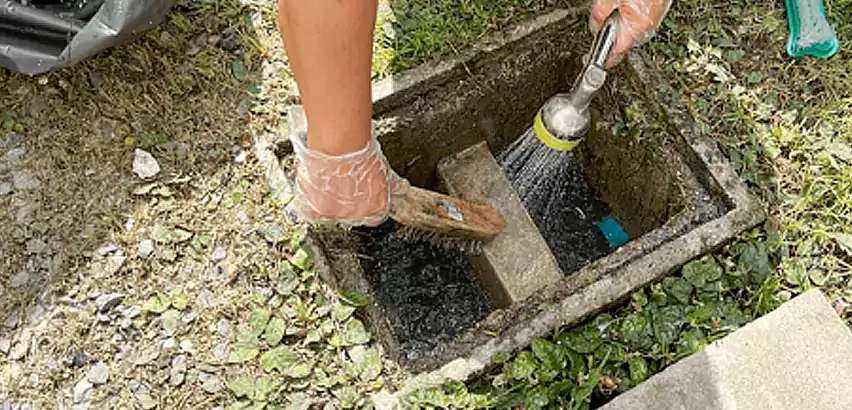 Commercial Grease Trap Cleaning in San Joaquin