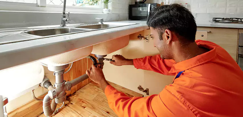 Plumbing Leak Repair in San Joaquin