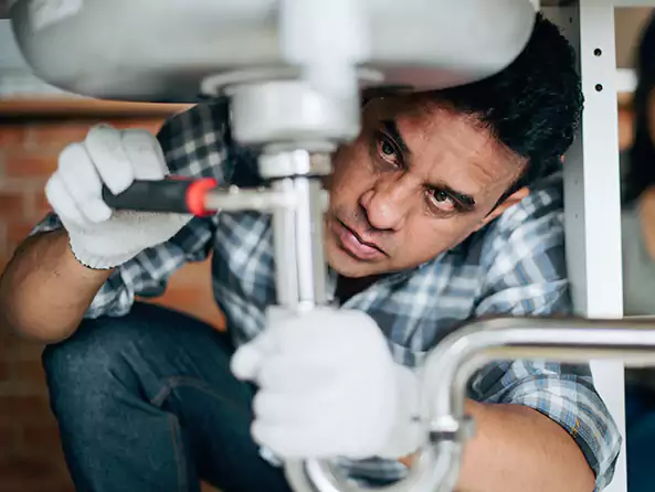  Why Choose Jhonys Plumbing Services for Commercial Plumbing in San Joaquin, CA?