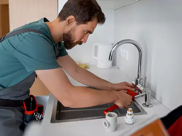Why Choose Jhonys Plumbing Services for Faucet Repair in San Joaquin, CA?