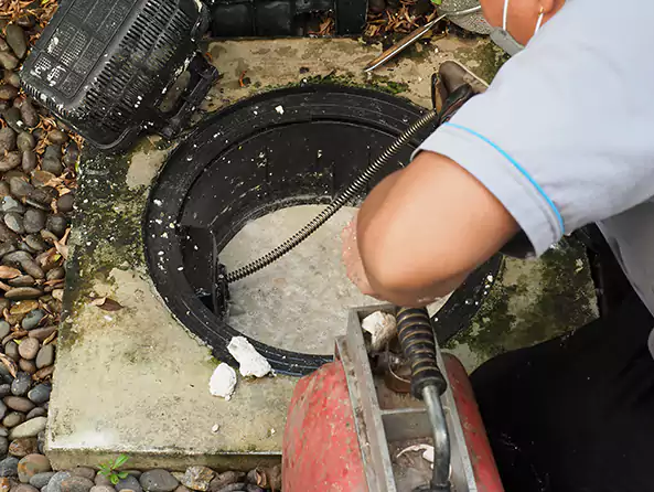 Why Choose Jhonys Plumbing Services for Sewer Line Cleaning in San Joaquin, CA?