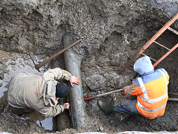 Why Choose Jhonys Plumbing Services for Underground Pipe Repair in San Joaquin, CA?